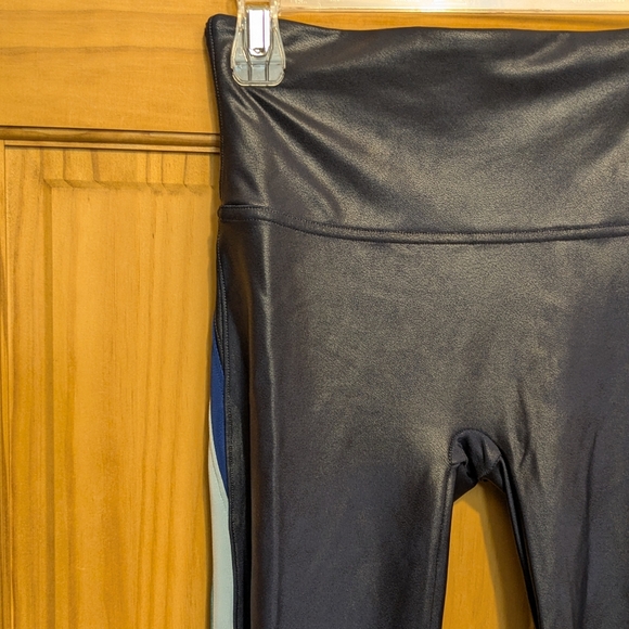 SPANX Faux Leather 7/8 Leggings Women Med Navy Cool Blue Track Stripe Athleisure - Picture 7 of 11